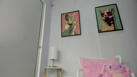 Snapshot of dulce__fiore07 chatting on 02-02-26, 12:15 dulce__fiore07 online show from 02-02-26, 12:15