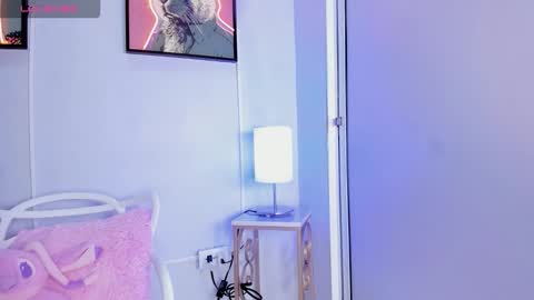 Snapshot of dulce__fiore07 chatting on 02-11-26, 12:21 dulce__fiore07 online show from 02-11-26, 12:21