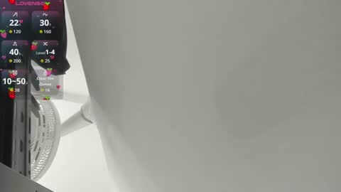 Snapshot of dulce_glamor_ chatting on 06-25-26, 11:15 Dulce online show from 06-25-26, 11:15