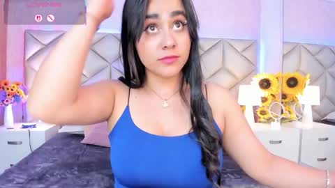    Monday 5-2 am From Tuesday to Friday5-1 am Colombia time online show from 12-18-25, 08:59