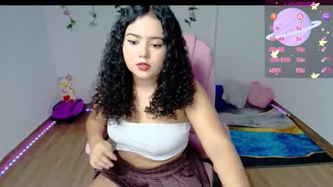 Snapshot of dulce_julieta_ chatting on 01-20-25, 07:46 Dulce online show from 01-20-25, 07:46