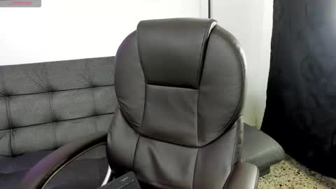 Kitty online show from 11-16-25, 03:34