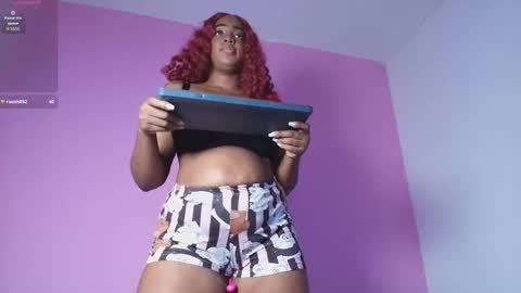 Snapshot of dulce_mariaahe chatting on 09-24-25, 05:27 online show from 09-24-25, 05:27