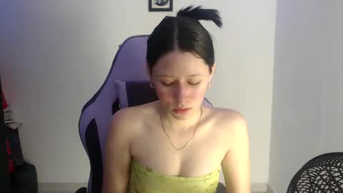 Snapshot of dulce_mauren chatting on 09-29-25, 03:33 dulce_mauren online show from 09-29-25, 03:33