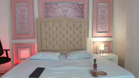 Snapshot of dulce_sweeett chatting on 02-22-26, 04:35 Dulce online show from 02-22-26, 04:35