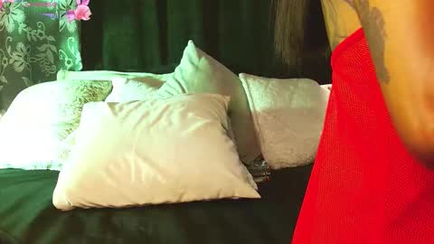   online show from 12-19-25, 09:16