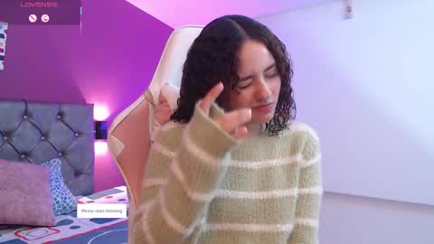 dulcee_gaby online show from 10-24-25, 11:39