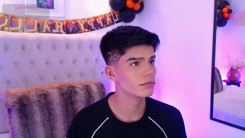 Dulcey online show from 10-13-25, 08:58