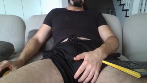 Snapshot of duncanwhitexx chatting on 12-04-25, 07:28 duncanwhitexx online show from 12-04-25, 07:28