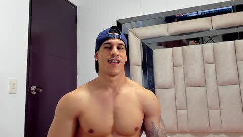 duran_dhikol1 online show from 12-19-24, 04:13