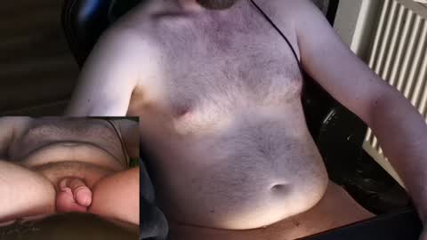 Snapshot of durin_ chatting on 02-08-25, 12:17 Durin online show from 02-08-25, 12:17