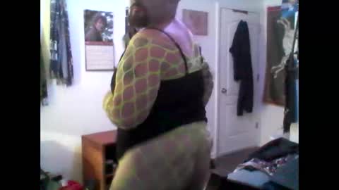 Snapshot of durinson7 chatting on 01-28-25, 05:14 Durinsbxtch online show from 01-28-25, 05:14