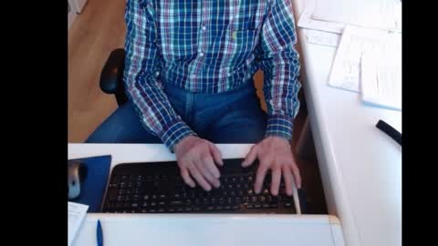 dutchpornking2 online show from 01-31-25, 03:11