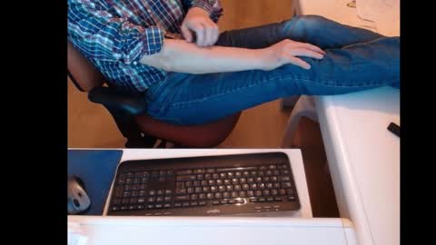 dutchpornking2 online show from 02-03-25, 06:17