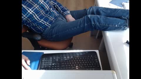 dutchpornking2 online show from 03-09-25, 11:47