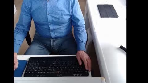 dutchpornking2 online show from 10-31-25, 08:59