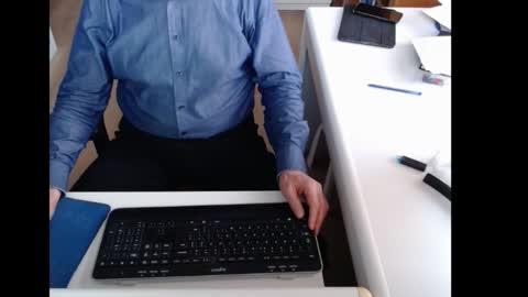 dutchpornking2 online show from 11-24-25, 08:03