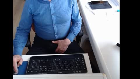 dutchpornking2 online show from 03-22-26, 08:07