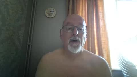 Snapshot of dutchunclejohn chatting on 06-24-26, 08:35 DutchUncleJohn online show from 06-24-26, 08:35