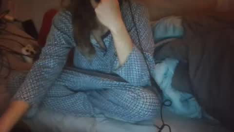 Snapshot of dv3nd3 chatting on 12-01-25, 07:30 dv3nd3 online show from 12-01-25, 07:30