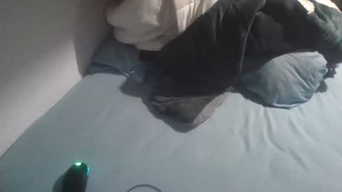 Snapshot of dv3nd3 chatting on 01-12-26, 05:18 dv3nd3 online show from 01-12-26, 05:18