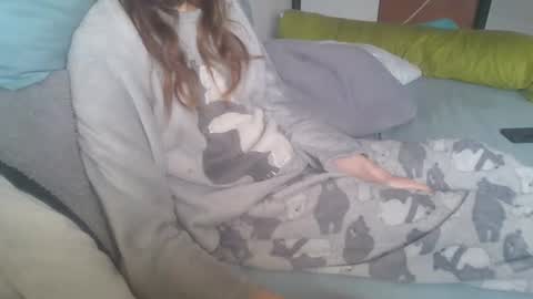 Snapshot of dv3nd3 chatting on 02-05-26, 11:26 dv3nd3 online show from 02-05-26, 11:26