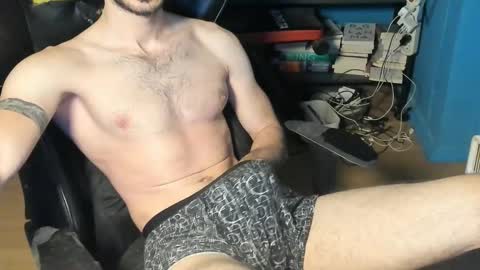 Snapshot of dvss_908 chatting on 02-12-25, 10:48 turkish hot boy online show from 02-12-25, 10:48