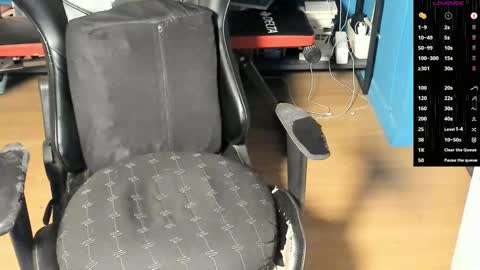 Snapshot of dvss_908 chatting on 03-11-25, 09:15 turkish hot boy online show from 03-11-25, 09:15