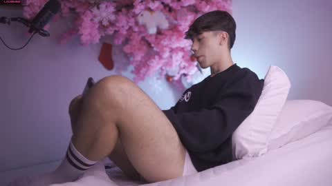 Dwayne xx online show from 12-27-24, 04:32