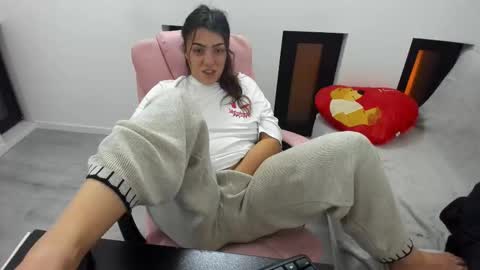 dayana online show from 01-16-26, 05:11