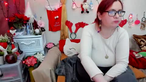 Dyanne online show from 12-24-24, 07:33