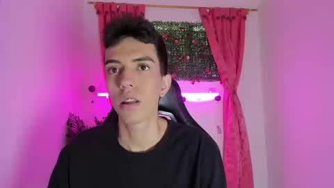 Snapshot of dylan_2005 chatting on 09-11-25, 12:49 Dylan online show from 09-11-25, 12:49