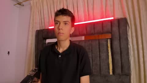 Snapshot of dylan_2005 chatting on 10-06-25, 11:40 Dylan online show from 10-06-25, 11:40