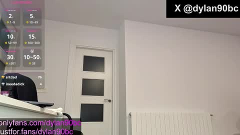 Snapshot of dylan_90 chatting on 11-15-25, 05:31 dylan online show from 11-15-25, 05:31