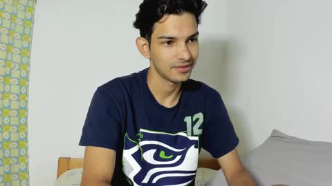 Dylan online show from 09-11-25, 05:35