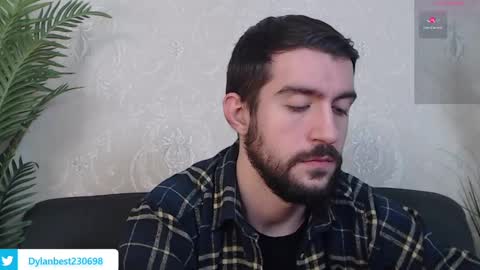 Snapshot of dylan_starxx chatting on 12-13-24, 07:47 Dylan online show from 12-13-24, 07:47