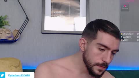 Snapshot of dylan_starxx chatting on 12-30-24, 09:50 Dylan online show from 12-30-24, 09:50