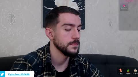 Snapshot of dylan_starxx chatting on 01-02-25, 10:11 Dylan online show from 01-02-25, 10:11
