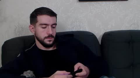 Snapshot of dylan_starxx chatting on 01-03-25, 01:38 Dylan online show from 01-03-25, 01:38