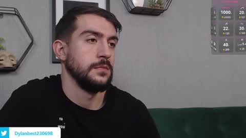 Snapshot of dylan_starxx chatting on 02-10-25, 10:40 Dylan online show from 02-10-25, 10:40