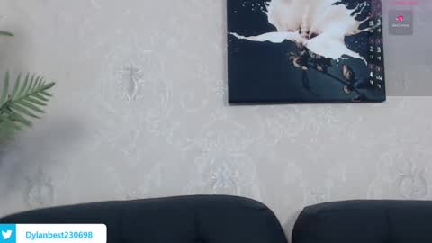 Snapshot of dylan_starxx chatting on 02-14-25, 06:34 Dylan online show from 02-14-25, 06:34