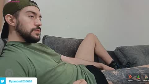 Snapshot of dylan_starxx chatting on 09-25-25, 07:01 Dylan online show from 09-25-25, 07:01