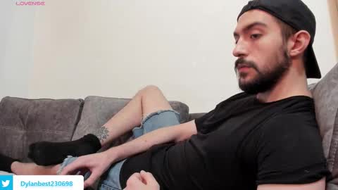 Snapshot of dylan_starxx chatting on 09-30-25, 05:07 Dylan online show from 09-30-25, 05:07