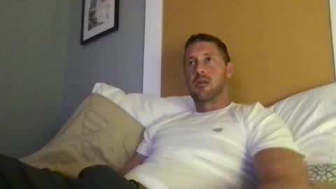 Snapshot of dylan_thick chatting on 10-25-25, 06:43 Dylans ThicK online show from 10-25-25, 06:43