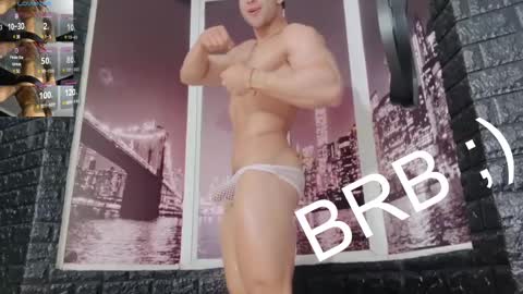 Snapshot of dylanlenox chatting on 02-11-25, 12:37 Dylan online show from 02-11-25, 12:37