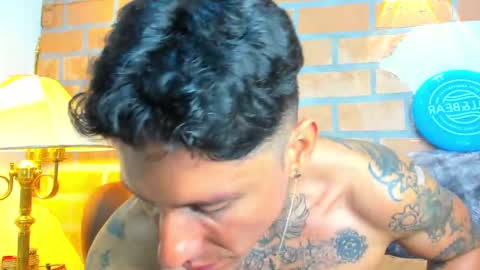 D Y L A N online show from 02-16-25, 11:37