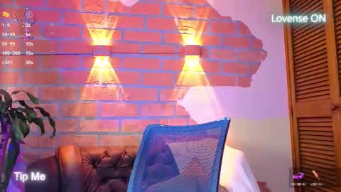 D Y L A N online show from 11-09-25, 07:12