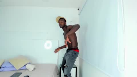 Dylan Taylor online show from 01-18-25, 01:30