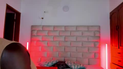 Snapshot of dylantaylor_1 chatting on 01-07-26, 12:18 Dylan Taylor online show from 01-07-26, 12:18