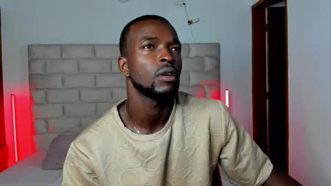 Snapshot of dylantaylor_1 chatting on 01-13-26, 11:59 Dylan Taylor online show from 01-13-26, 11:59